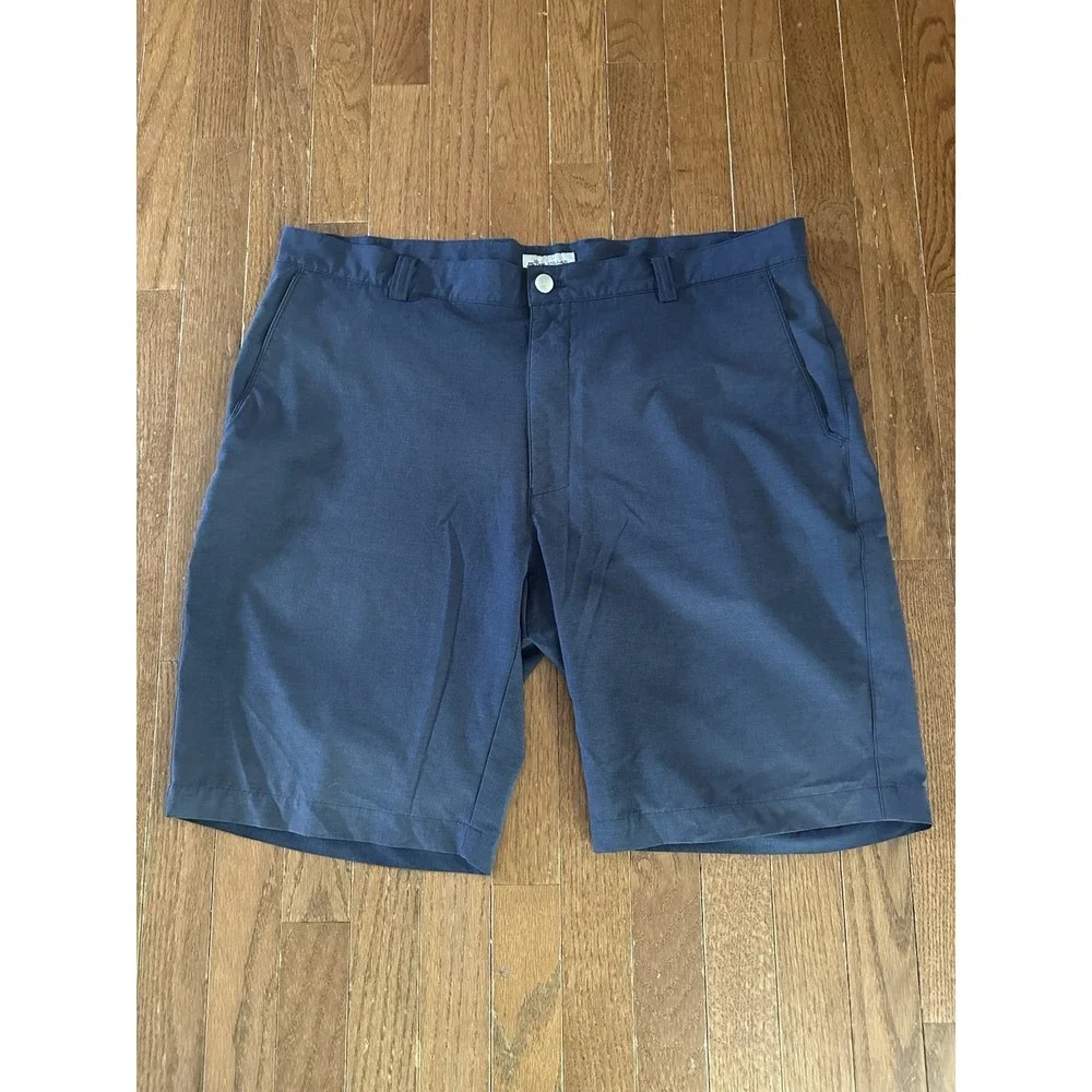 Peter Millar Crown Performance Golf Men's‎ Shorts. Navy Size 38 Style MS20EP01